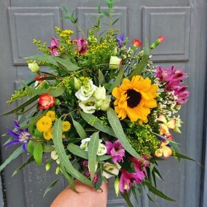 Bouquet de fleurs champêtre printemps Fleuriste Sète Amazonie